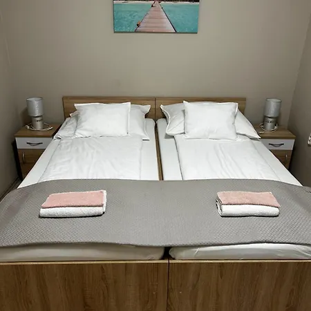 Kisvirag * Hajdúszoboszló